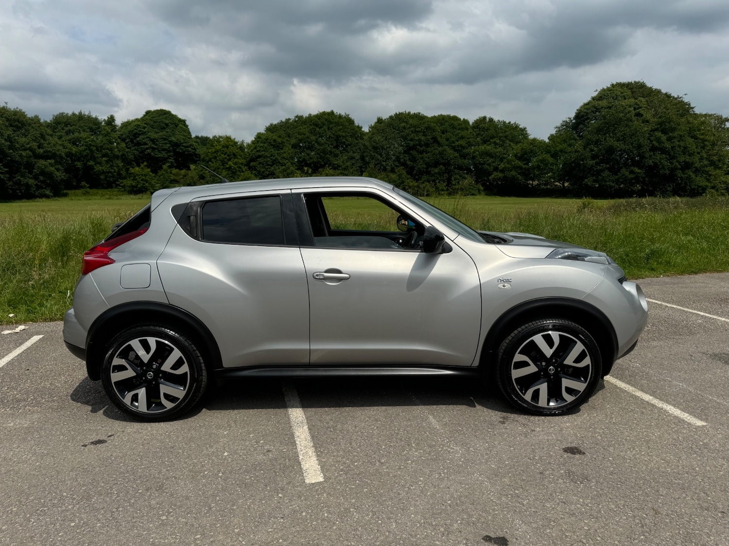 Used Nissan Juke 2014 for sale - 71416239: Photo 3