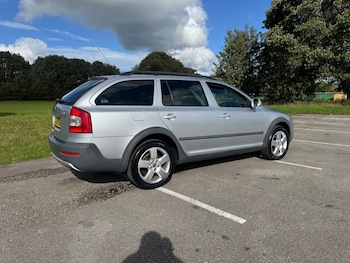 Used Skoda Octavia 2009 for sale - 75900756: Photo