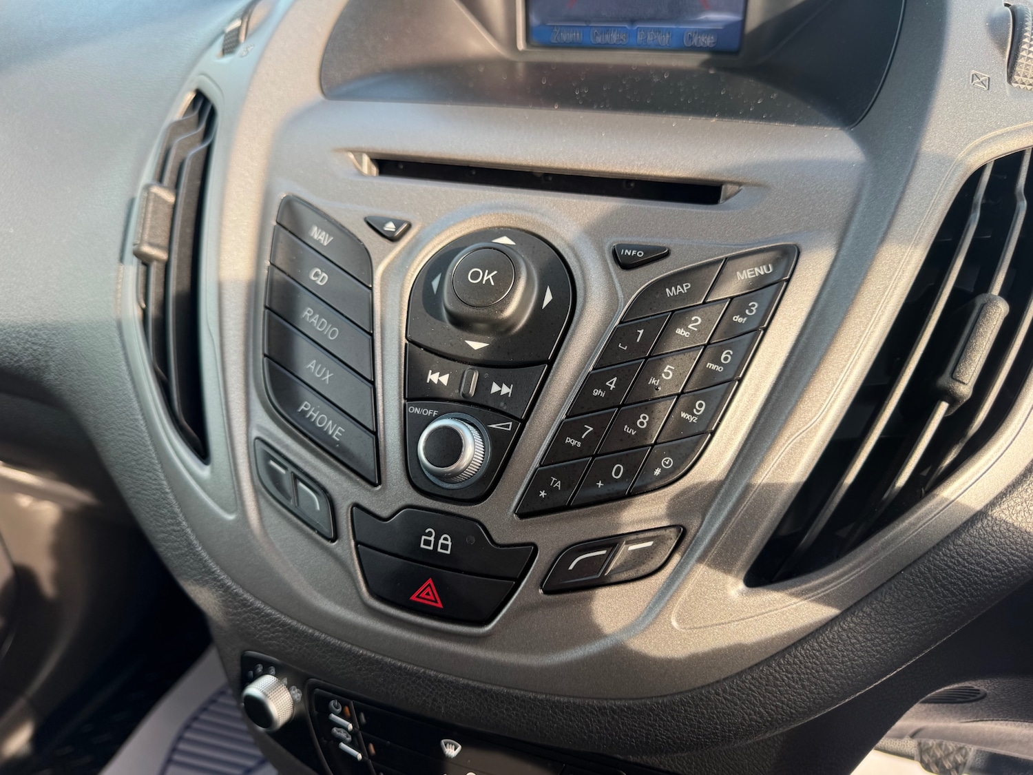 Used Ford Transit Courier 2015 for sale - 77938624: Photo 13