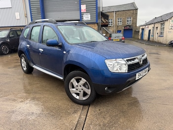 2013 (13) - 1.5 dCi 110 Laureate 5dr 4X4