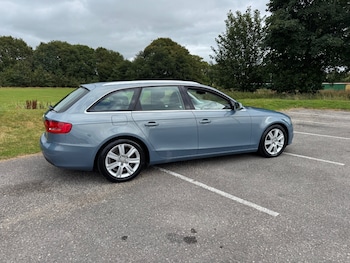 Used Audi A4 2011 for sale - 75621639: Photo