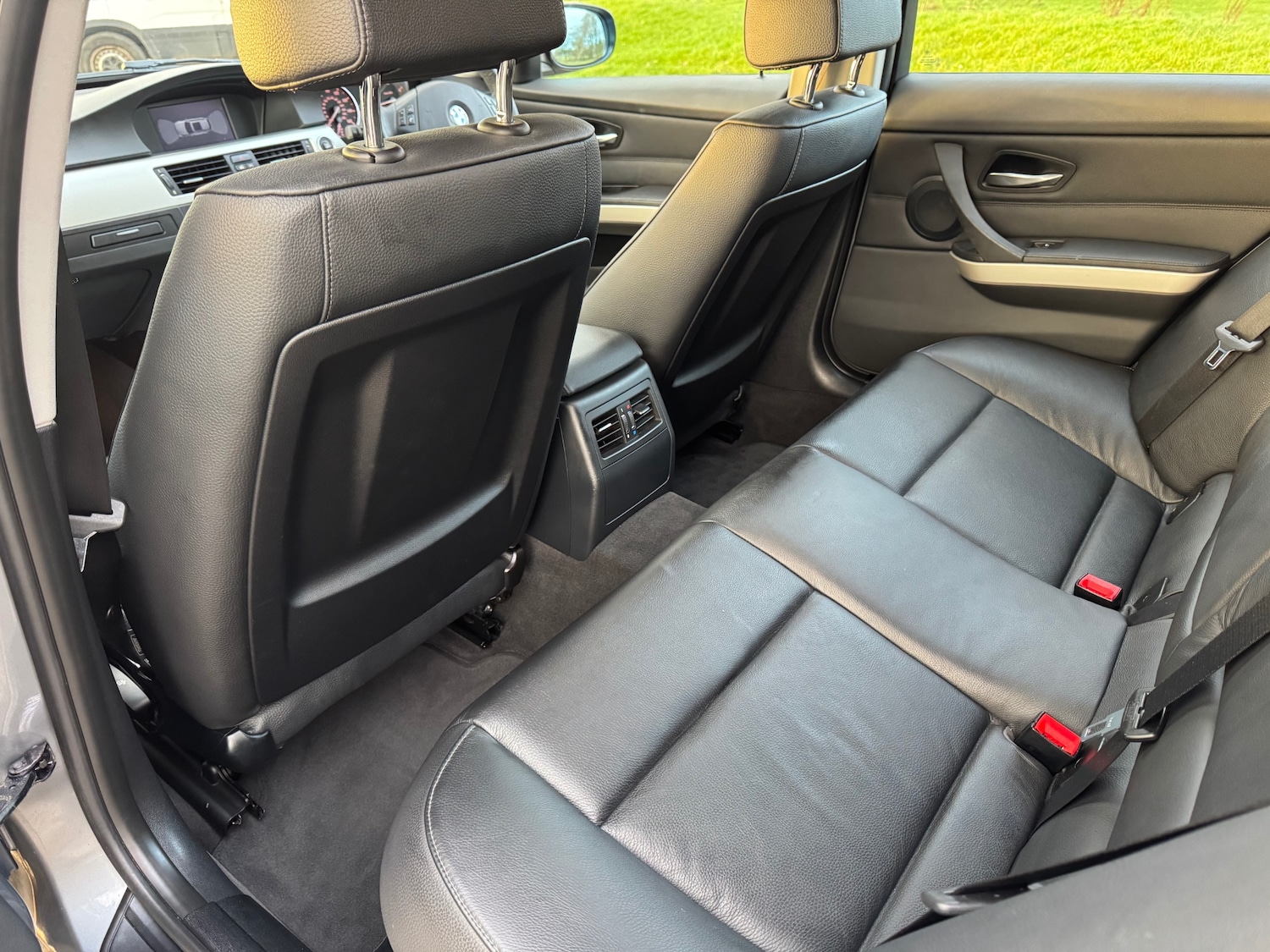 Used BMW 3 Series 2010 for sale - 76805036: Photo 17