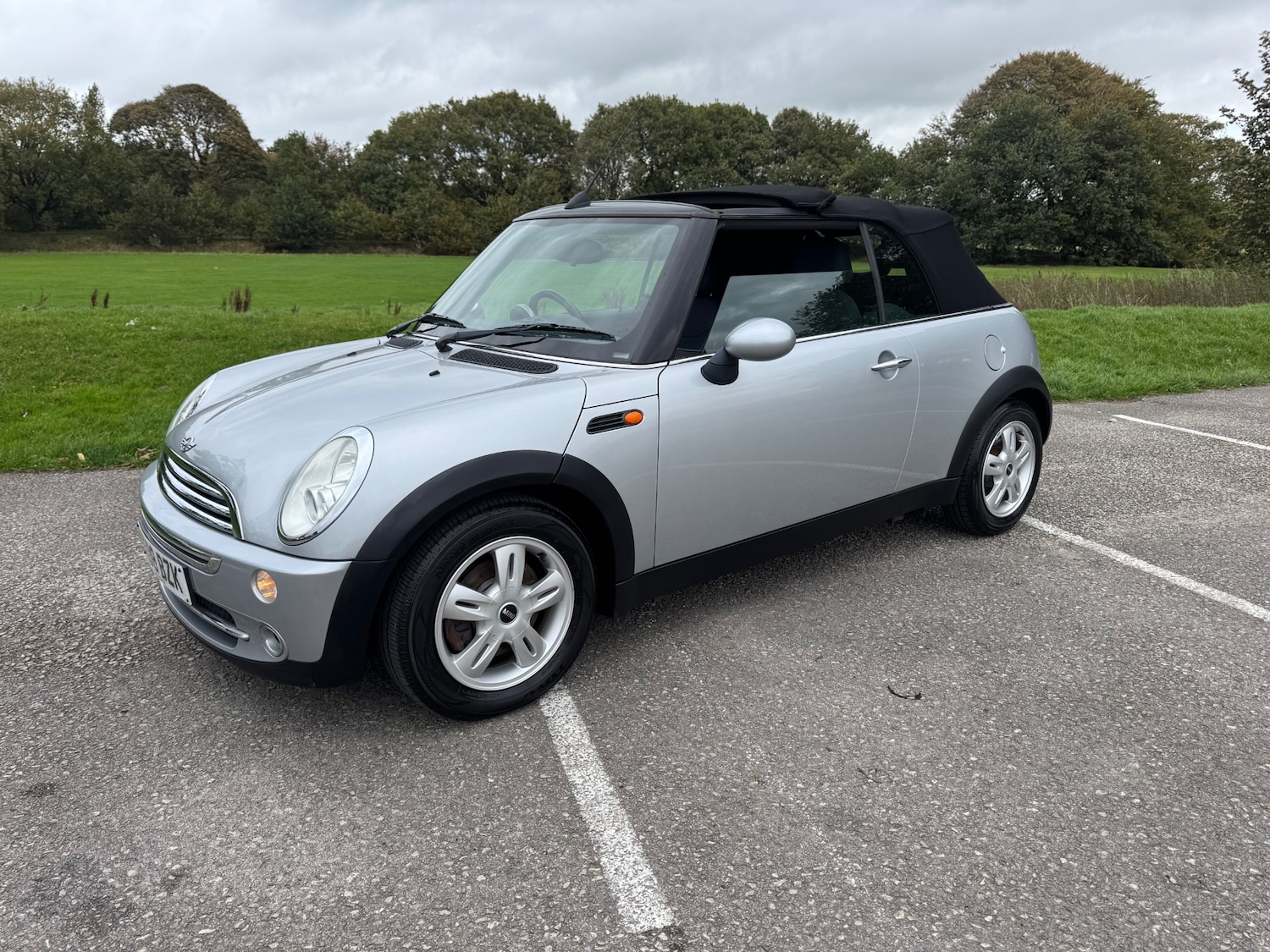 Used MINI Convertible 2008 for sale - 76179272: Photo 10