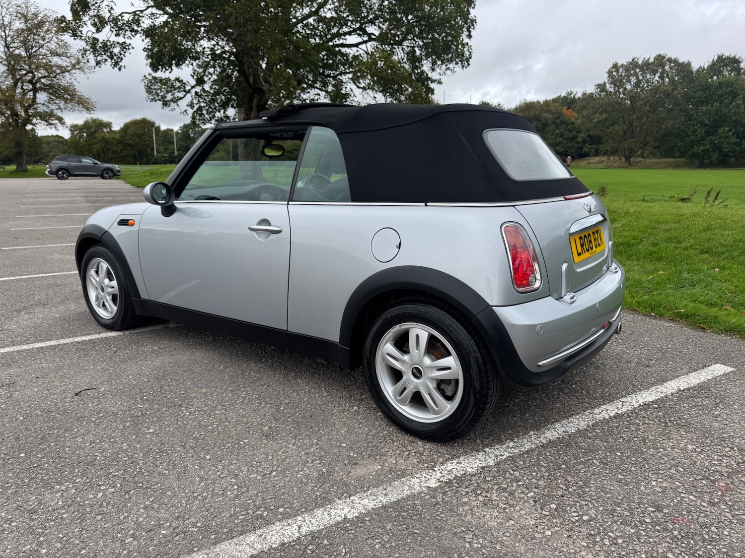 Used MINI Convertible 2008 for sale - 76179272: Photo 15