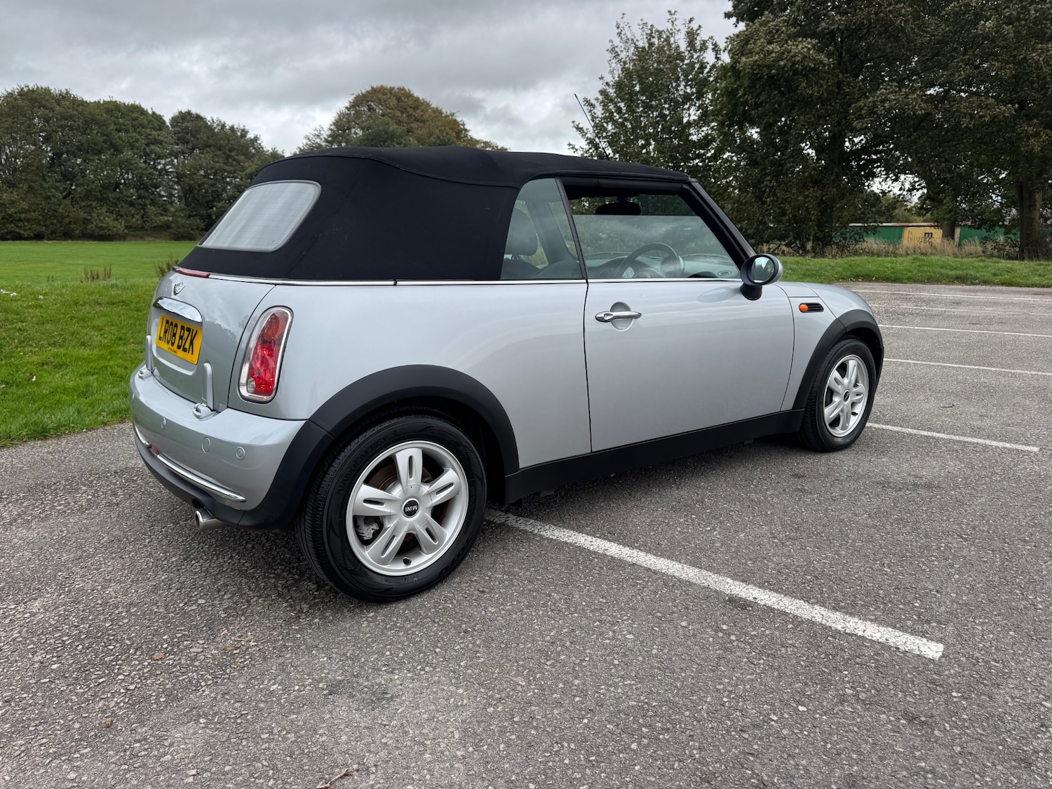 Used MINI Convertible 2008 for sale - 76179272: Photo 18