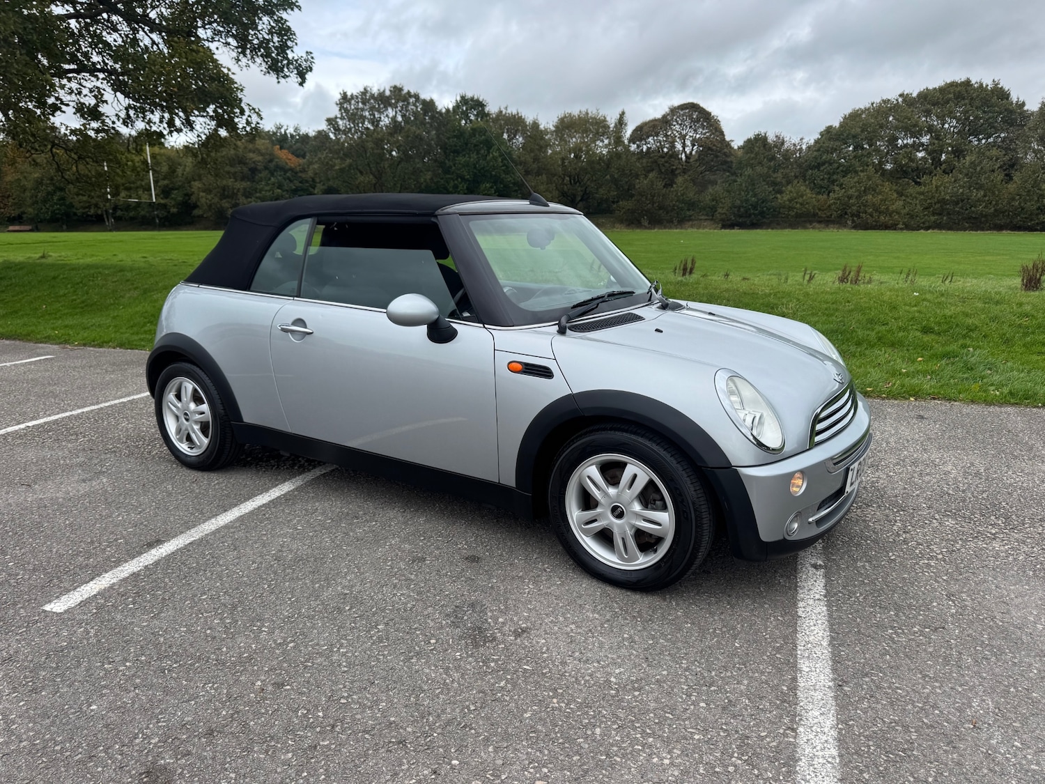 Used MINI Convertible 2008 for sale - 76179272: Photo 4