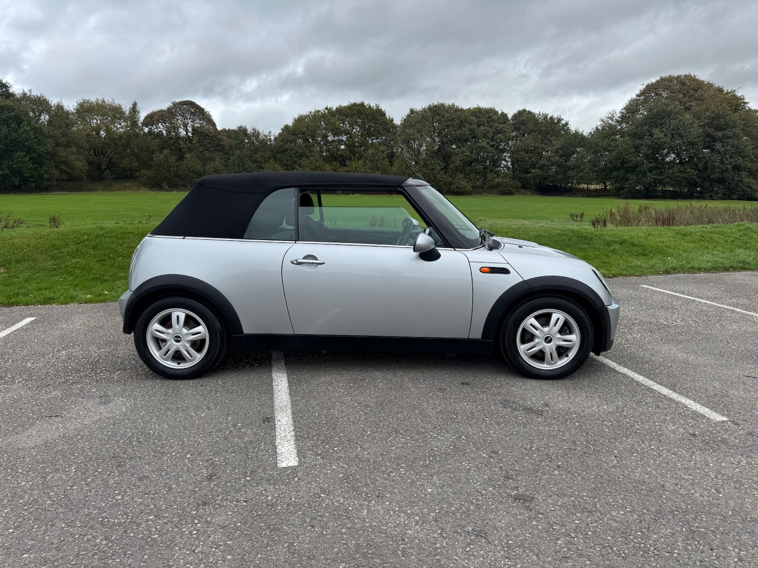 Used MINI Convertible 2008 for sale - 76179272: Photo 7