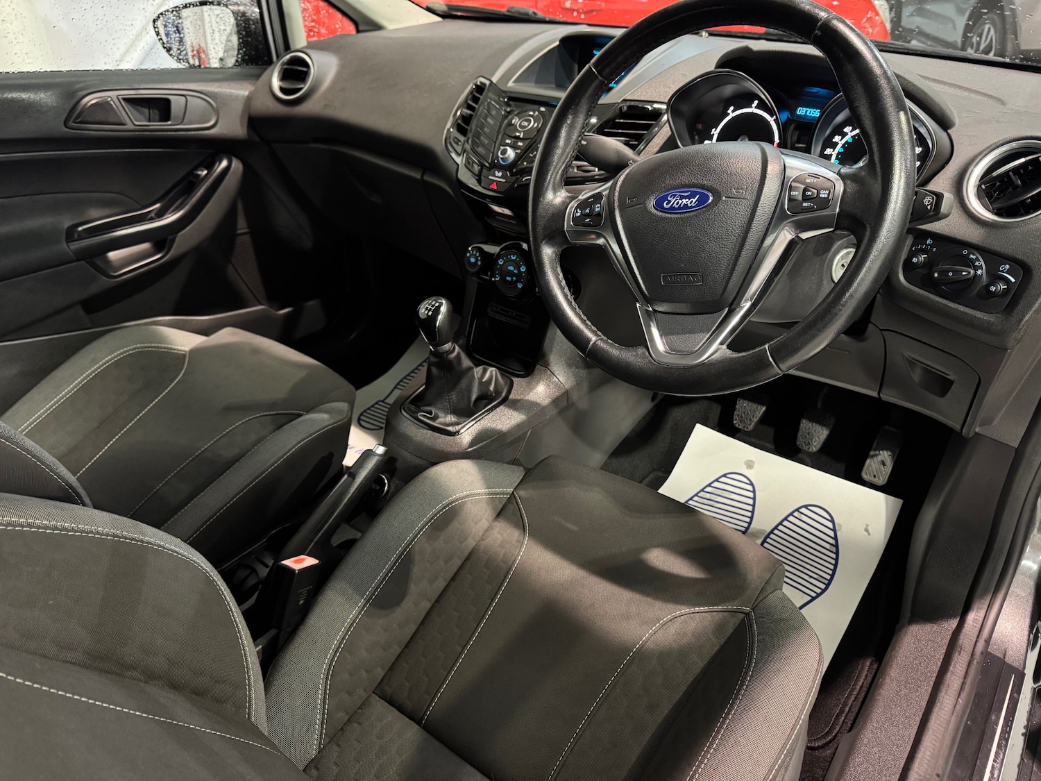 Used Ford Fiesta 2017 for sale - 77877978: Photo 3