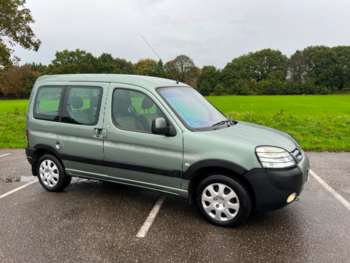 6 Used Peugeot Partner Combi Cars for sale at Motorscouk