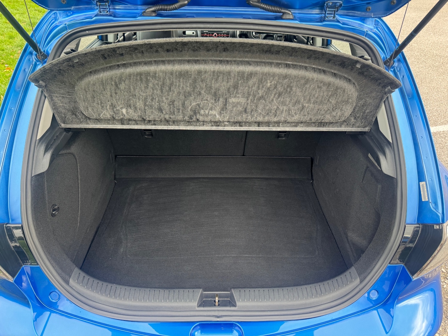 Used Mazda Mazda3 2006 for sale - 76198567: Photo 20