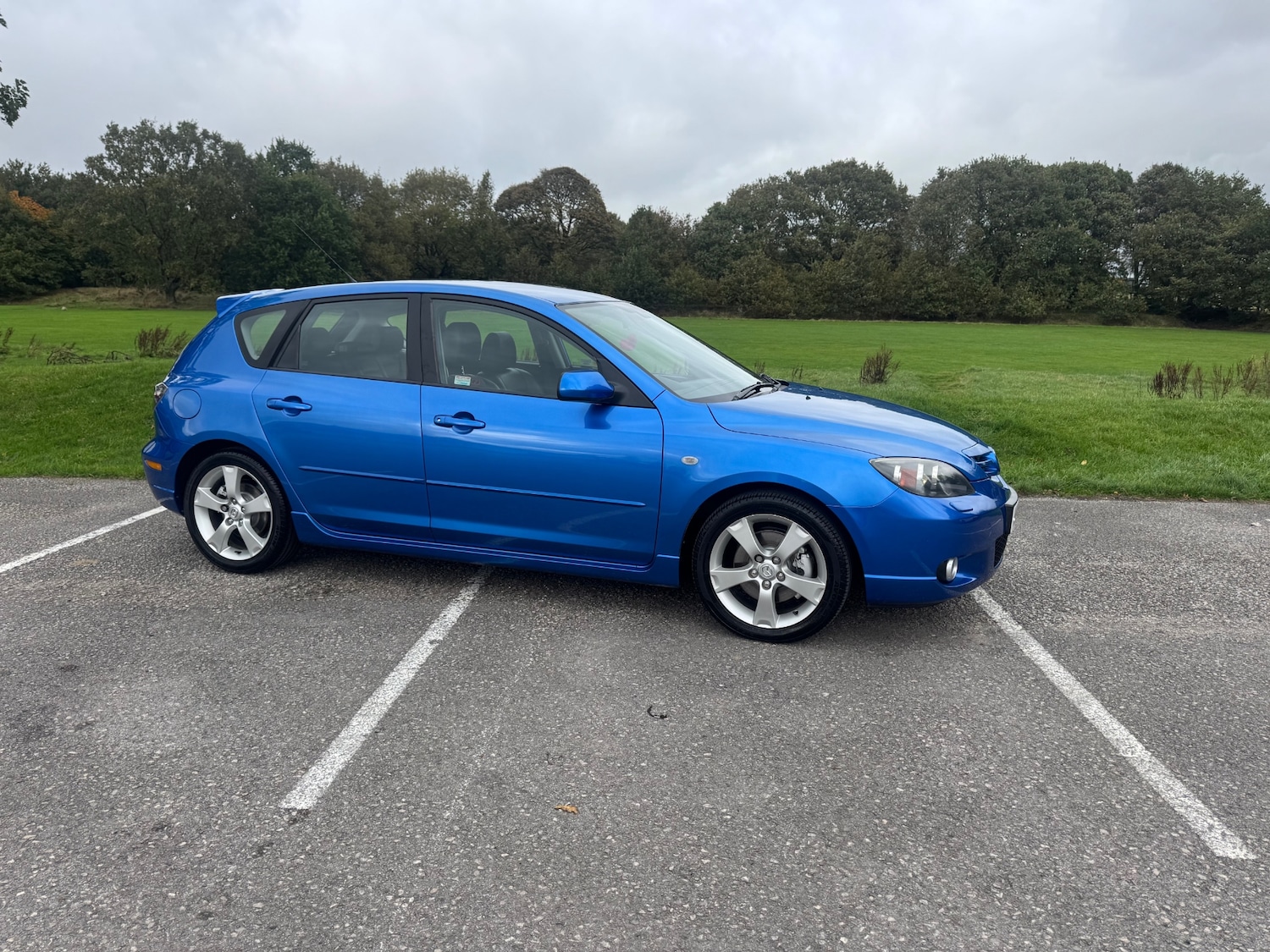 Used Mazda Mazda3 2006 for sale - 76198567: Photo 4