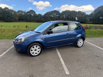 Used Ford Fiesta 2008 for sale - 75900152: Photo