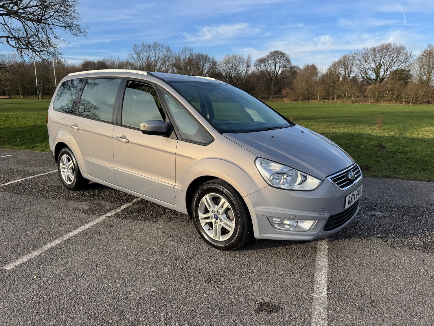 Used Ford Galaxy 2014 for sale - 77589816: Photo 2