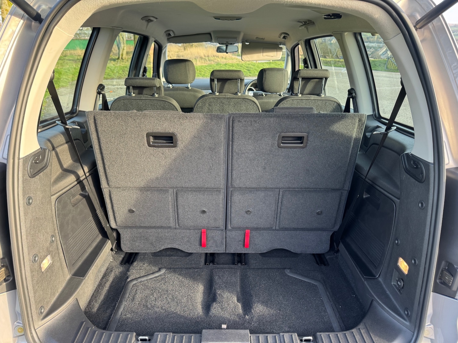 Used Ford Galaxy 2014 for sale - 77589816: Photo 20