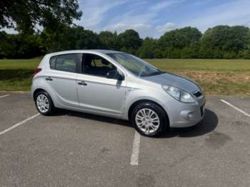 Used Hyundai i20 2009 for sale - 74777838: Photo