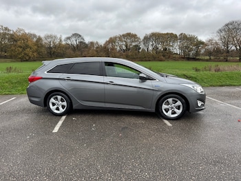 Used Hyundai i40 2012 for sale - 76483295: Photo