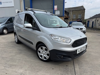 Used Ford Transit Courier 2018 for sale - 78460943: Photo