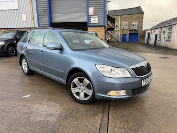 Skoda - Octavia