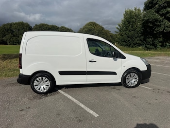 Used Citroen Berlingo 2017 for sale - 79456977: Photo