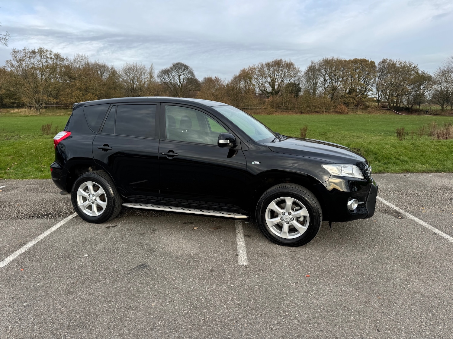 Used Toyota RAV4 2010 for sale - 76699601: Photo 3