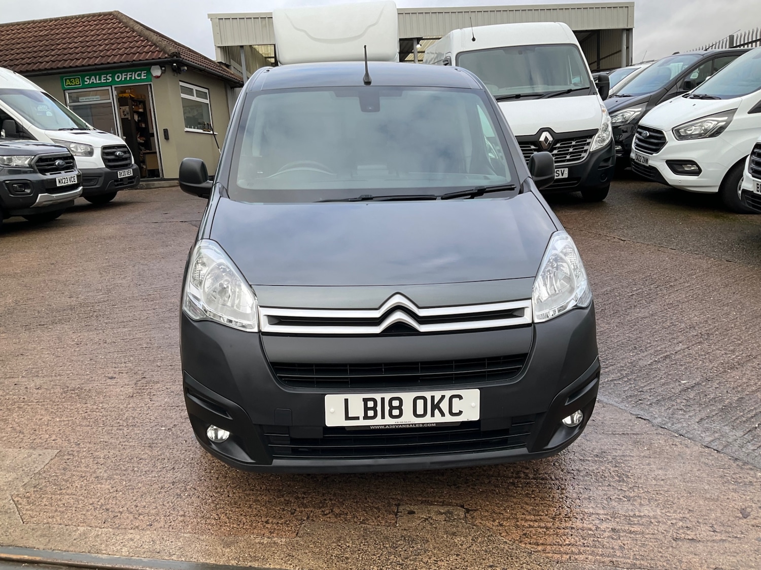 Used Citroen Berlingo 2018 for sale - 76693295: Photo 11