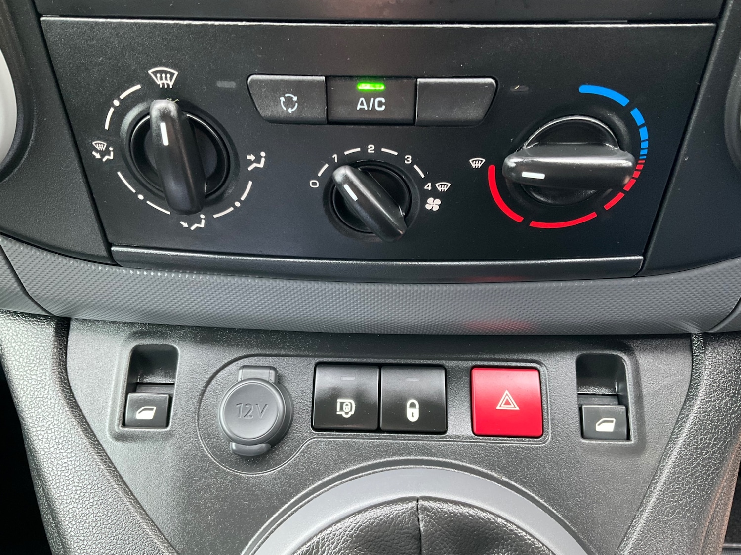 Used Citroen Berlingo 2018 for sale - 76693295: Photo 17