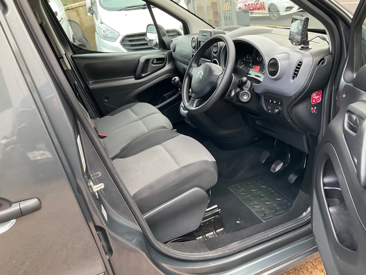 Used Citroen Berlingo 2018 for sale - 76693295: Photo 9