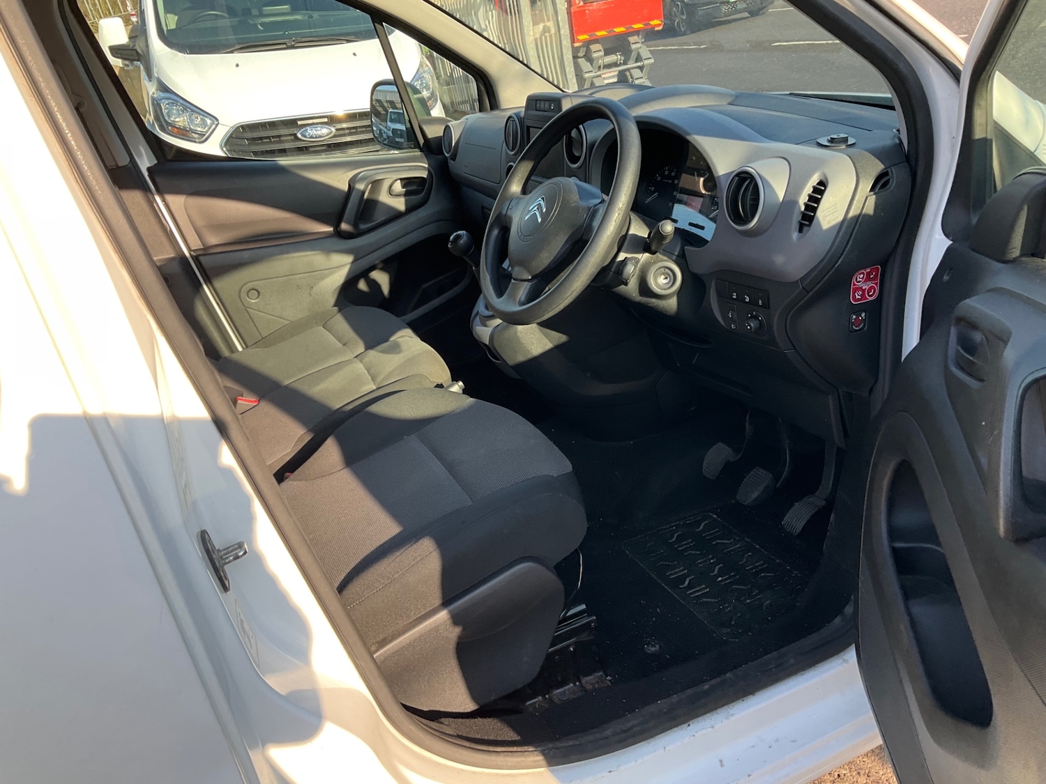 Used Citroen Berlingo 2018 for sale - 77548458: Photo 9