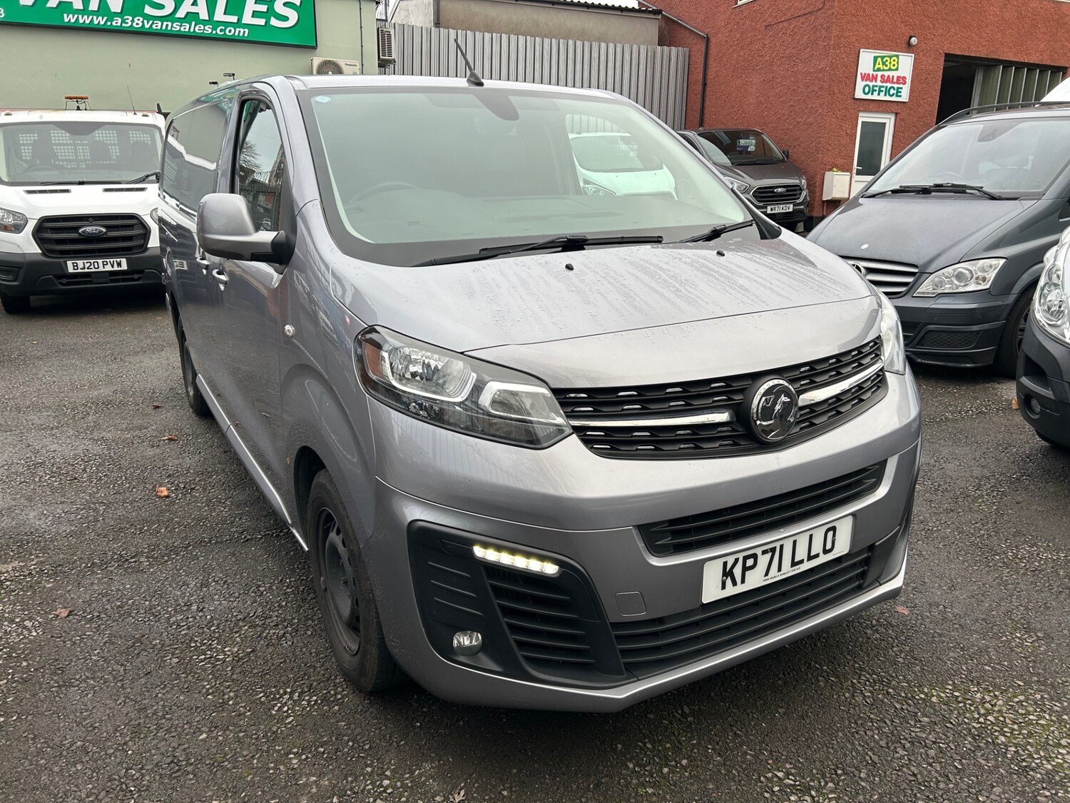 Used Vauxhall Vivaro 2021 for sale - 76553909: Photo 10