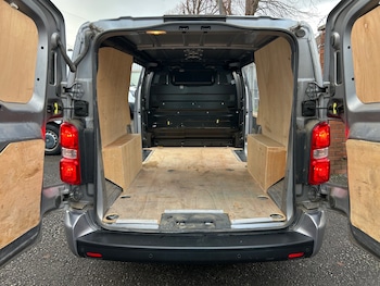 Used Vauxhall Vivaro 2021 for sale - 76553909: Photo