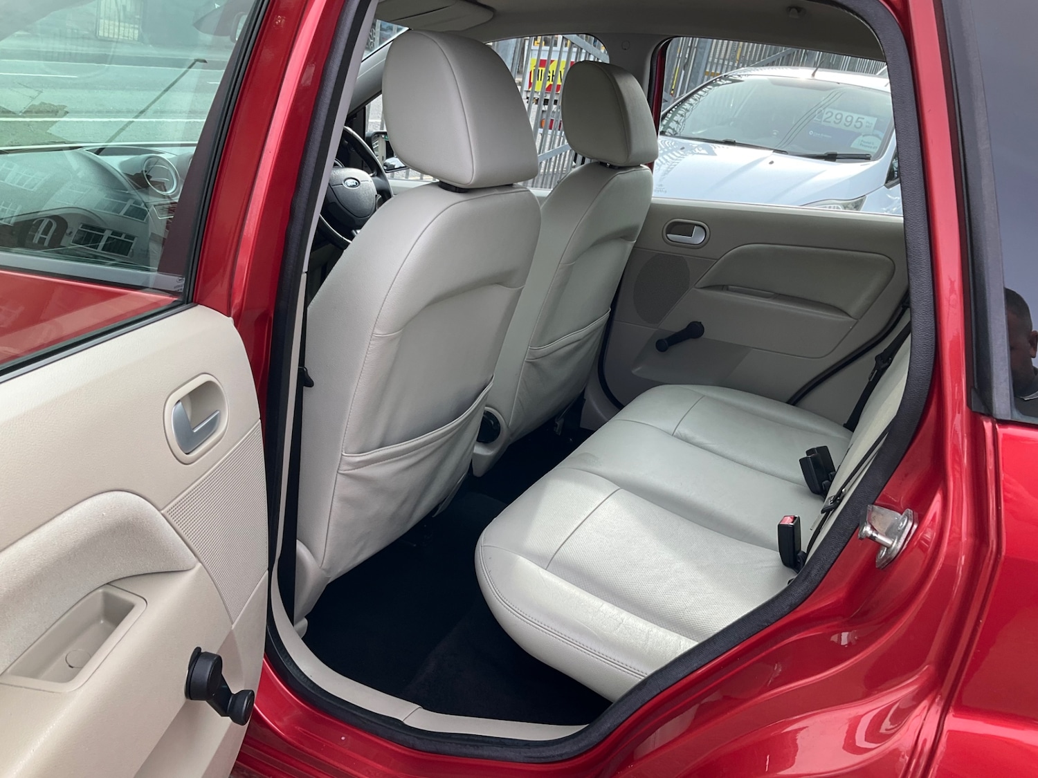 Used Ford Fiesta 2007 for sale - 75957315: Photo 3