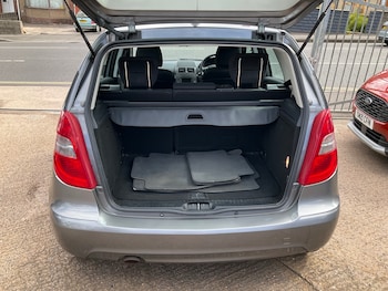 Used Mercedes-Benz A-Class 2010 for sale - 79446877: Photo