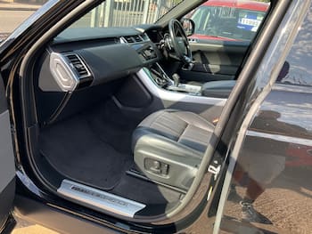 Used Land Rover Range Rover Sport 2022 for sale - 79615007: Photo