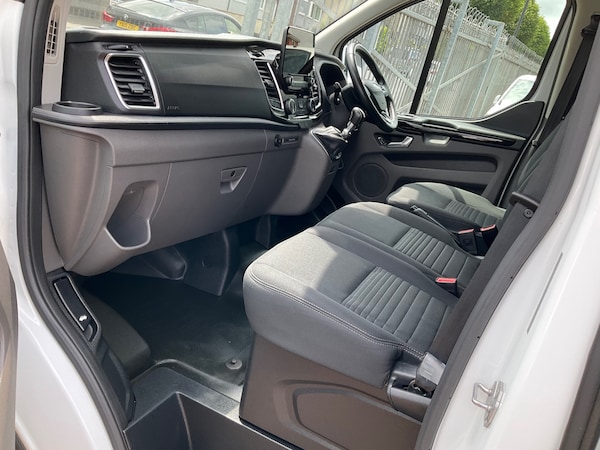 Used Ford Transit Custom 2022 for sale - 74634272: Photo 2