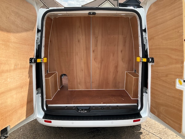 Used Ford Transit Custom 2022 for sale - 74634272: Photo 4