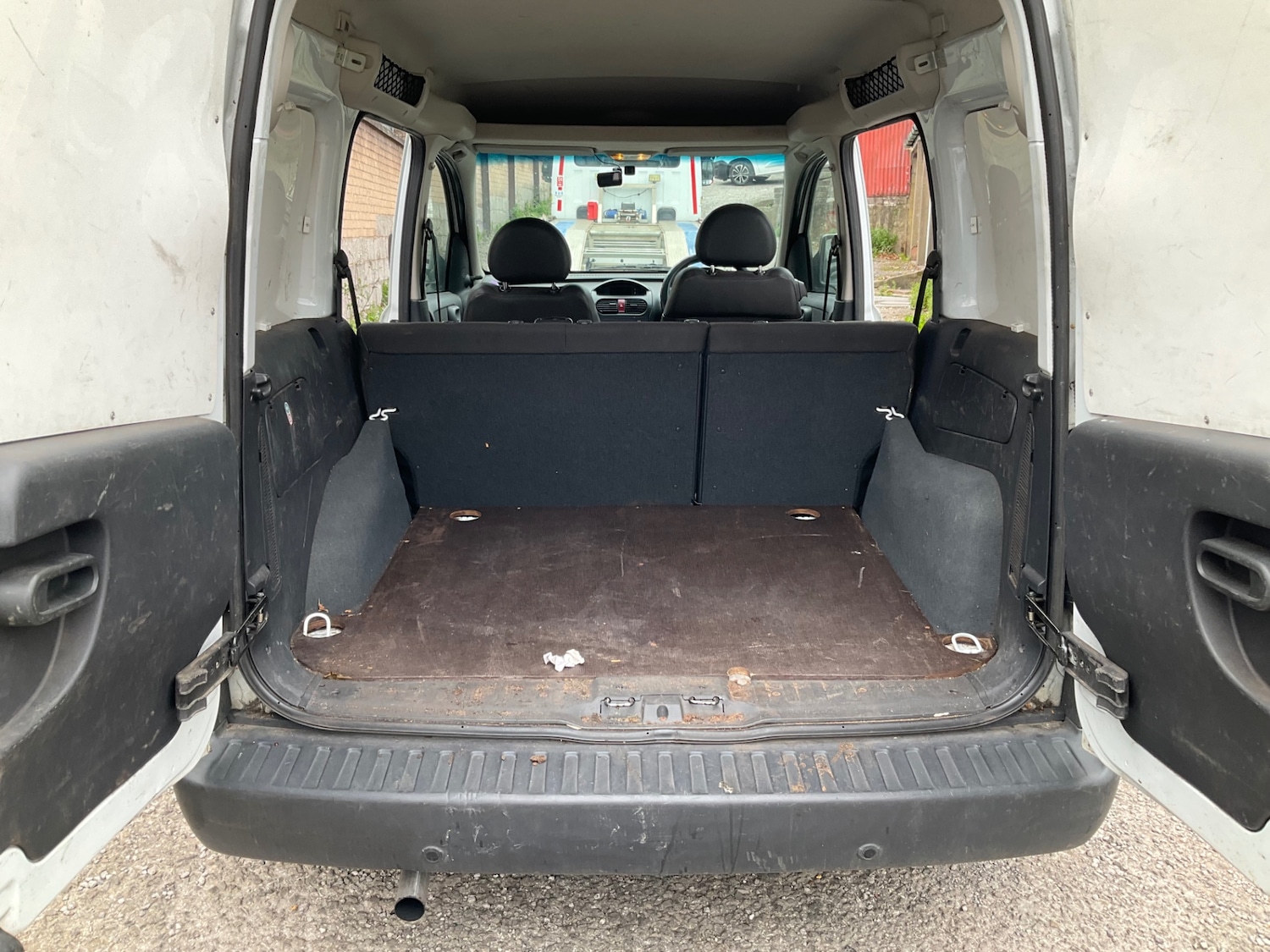 Used Vauxhall Combo 2011 for sale - 76287501: Photo 4