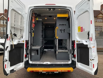 Used Ford Transit 2019 for sale - 76877882: Photo