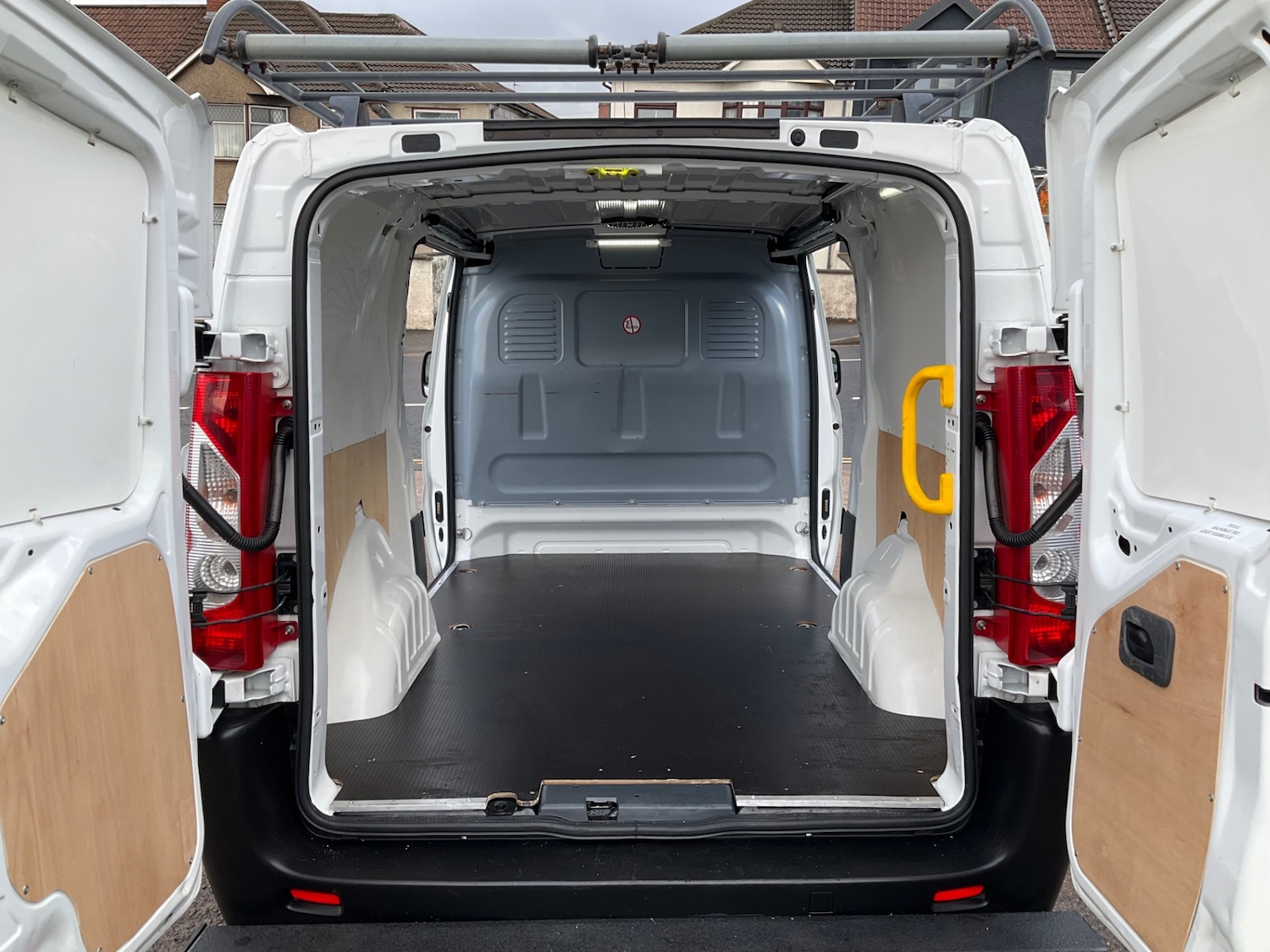 Used Peugeot Expert 2013 for sale - 75690707: Photo 4