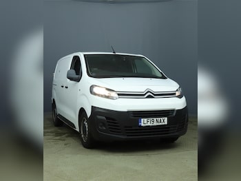 Citroen Dispatch feature image
