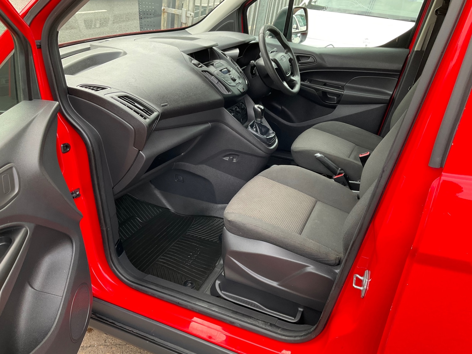 Used Ford Transit Connect 2015 for sale - 77570454: Photo 2