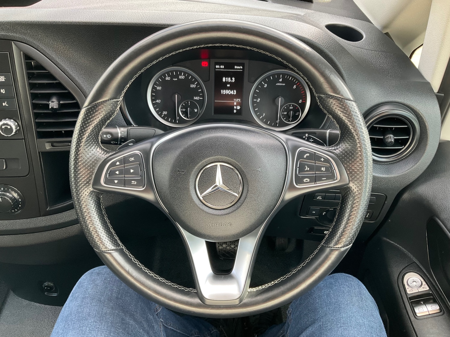 Used Mercedes-Benz Vito 2019 for sale - 76945401: Photo 29