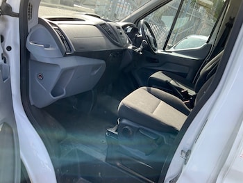 Used Ford Transit 2018 for sale - 75638327: Photo