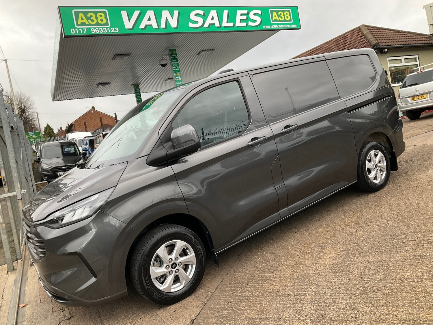 Used Ford Transit Custom 2024 for sale - 76544973: Photo 1