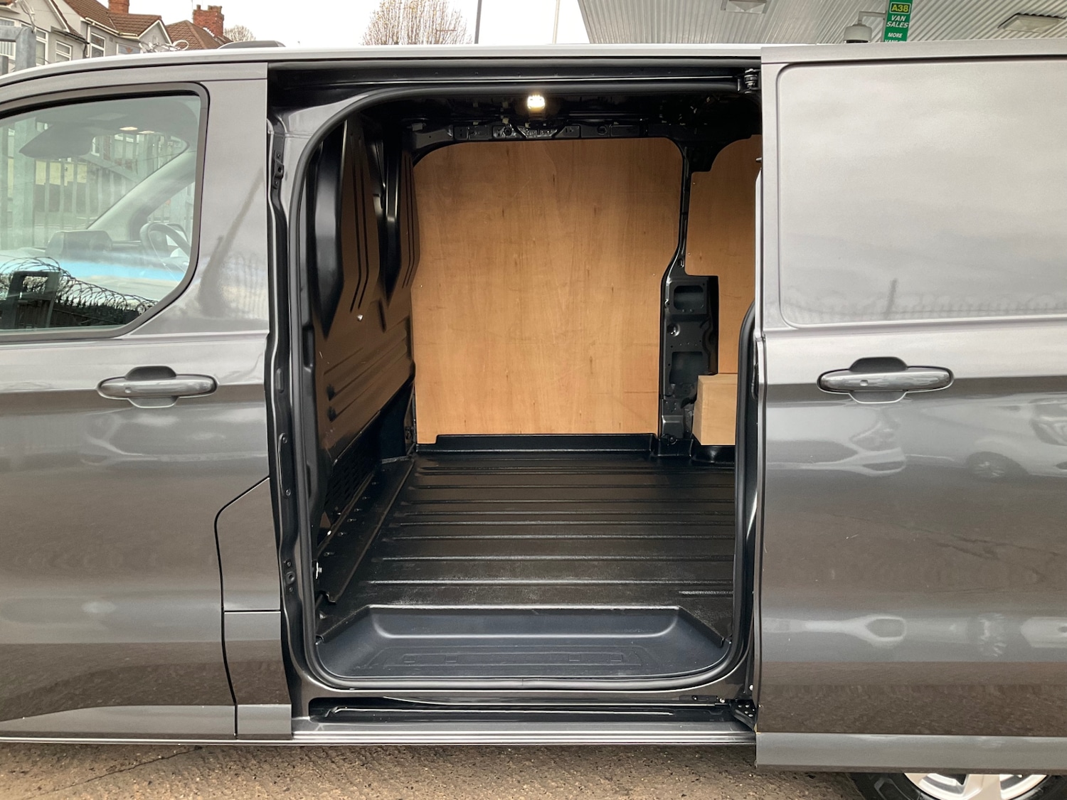 Used Ford Transit Custom 2024 for sale - 76544973: Photo 3