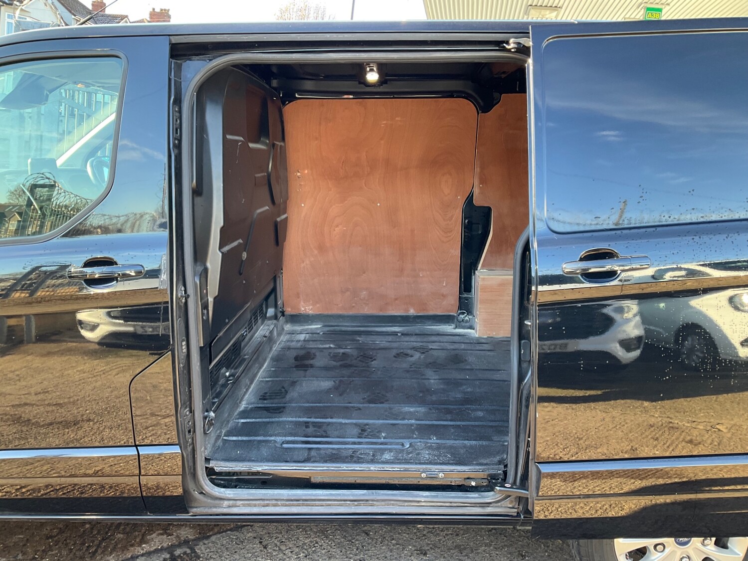 Used Ford Transit Custom 2022 for sale - 76221883: Photo 3