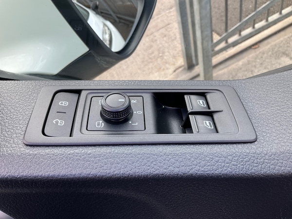 Used Volkswagen Transporter 2017 for sale - 75219972: Photo 21