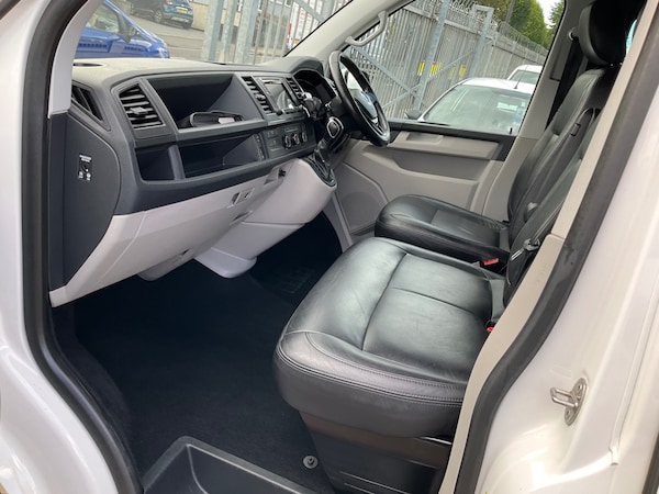 Used Volkswagen Transporter 2017 for sale - 75219972: Photo 2