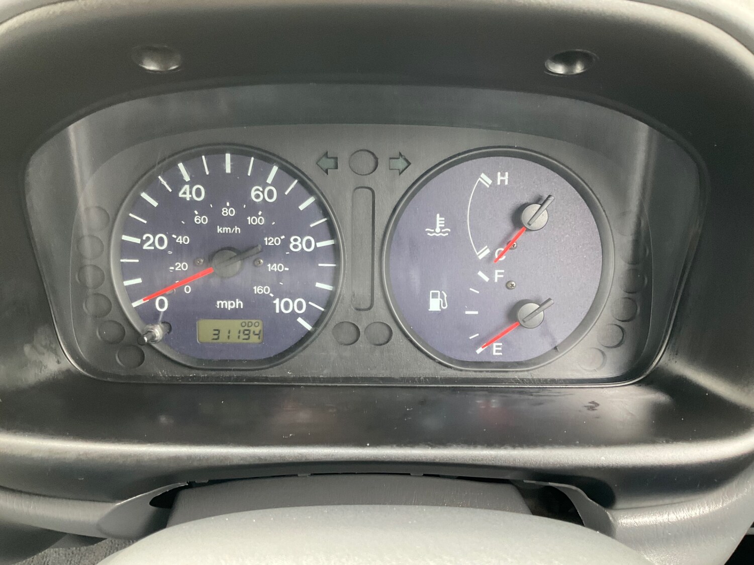 Used Mazda E2200 2002 for sale - 78180125: Photo 18