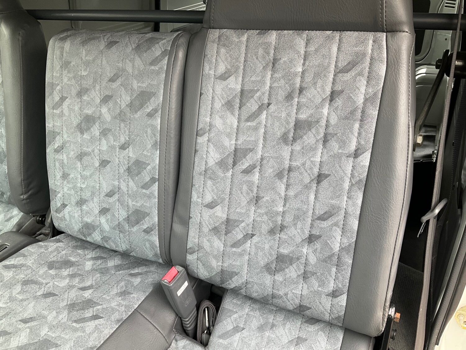 Used Mazda E2200 2002 for sale - 78180125: Photo 22