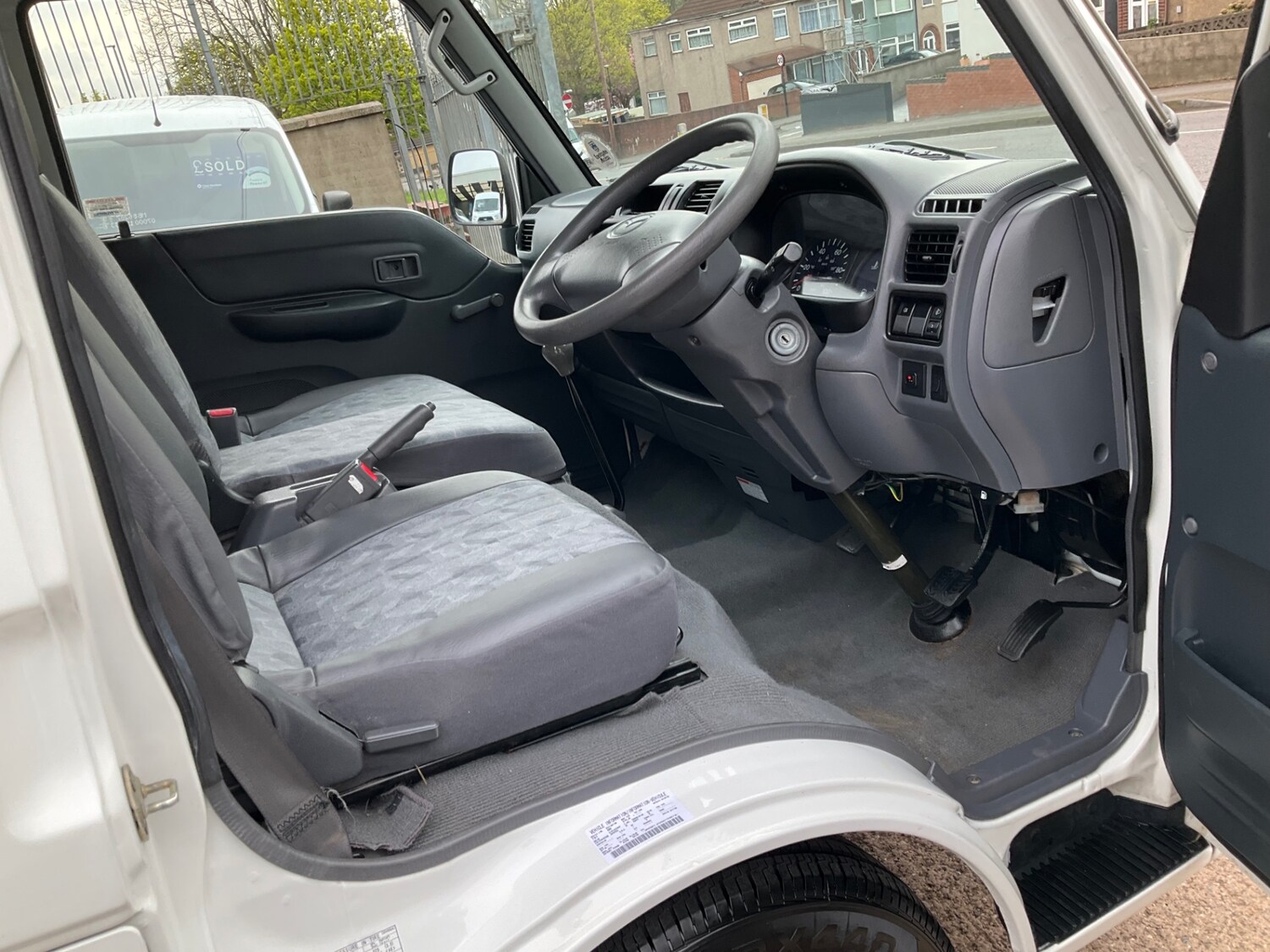 Used Mazda E2200 2002 for sale - 78180125: Photo 9